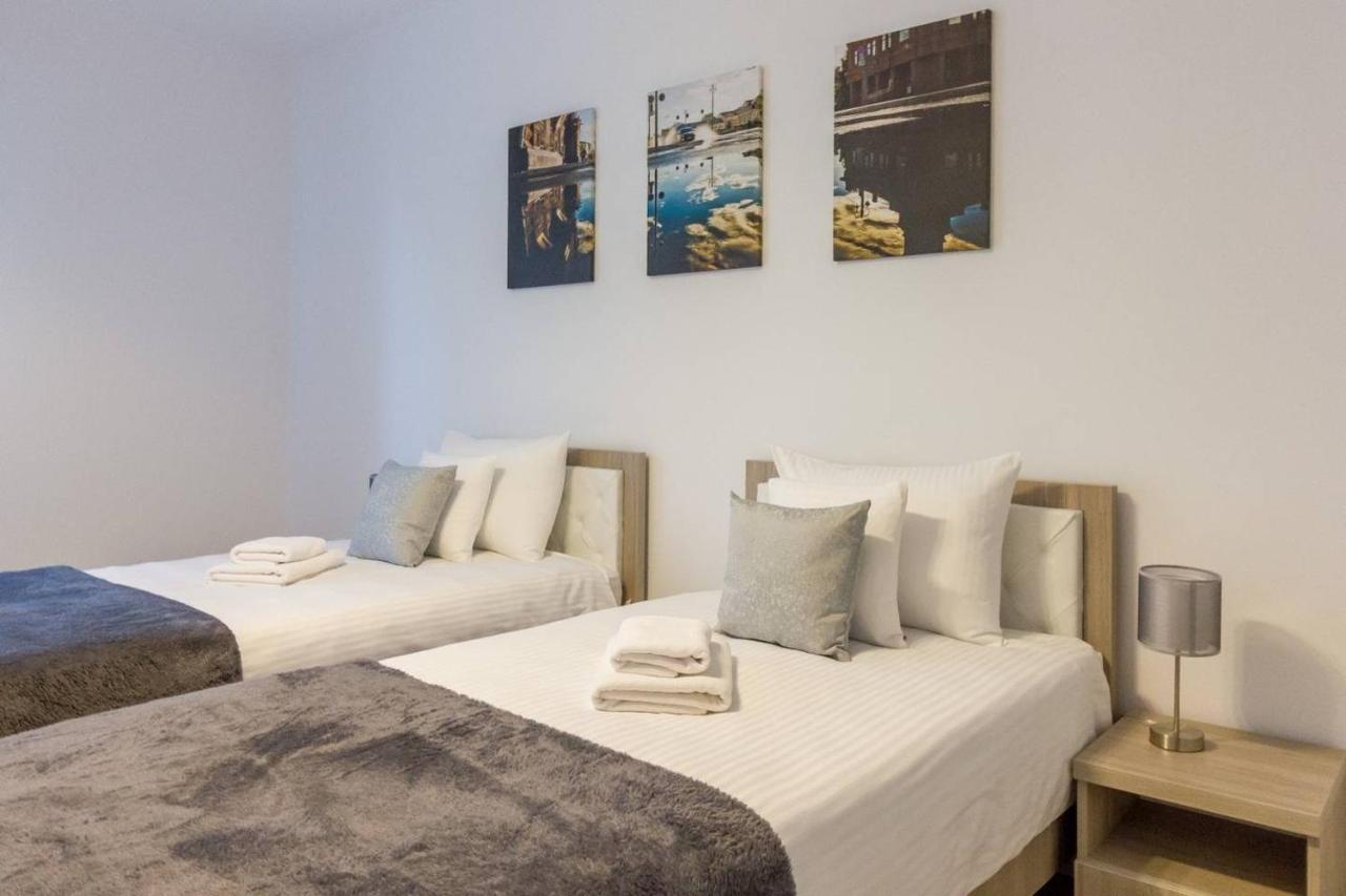 Spacious And Quiet 2 Bedroom Apartment คลูจ-นาโปกา ภายนอก รูปภาพ